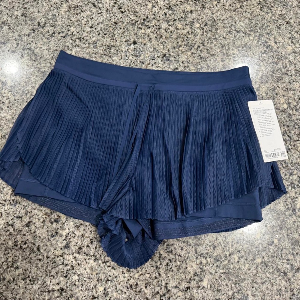 Lululemon Ace Advantage Pleated Tennis Short 2 Navy Blue XL LW7DTKS